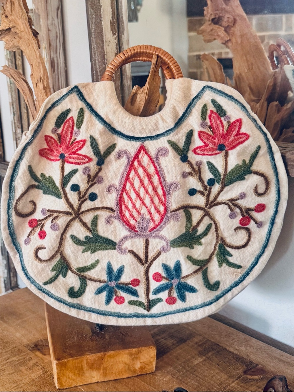 Vintage Crewel  Floral Round Wicker handled purse in Cream and Pink